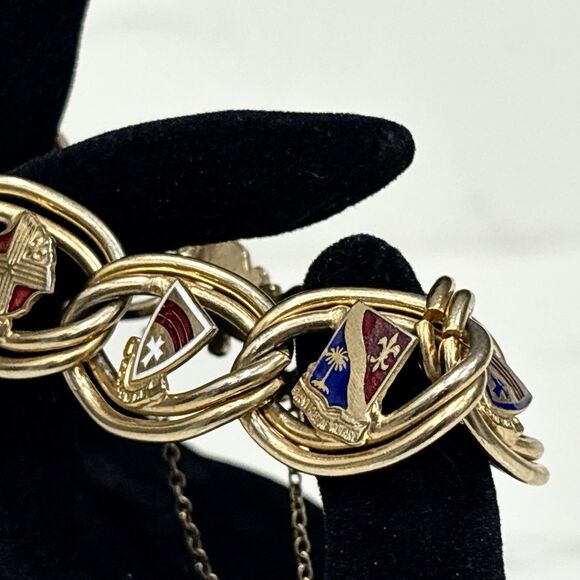 Vintage Gold Tone Heraldic Enamel Shield Link Bracelet 7" - Picture 6 of 14